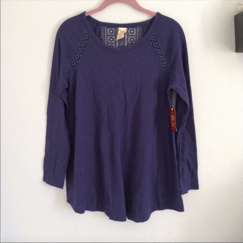 Faded glory M blue waffle knit top crochet inserts